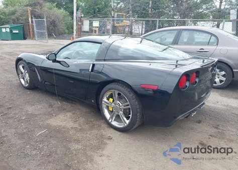 2007 Chevrolet Corvette из США, поврежденный, VIN 1G1YY25UX75104889